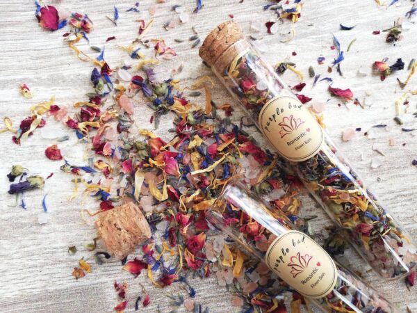 romantic dried petals