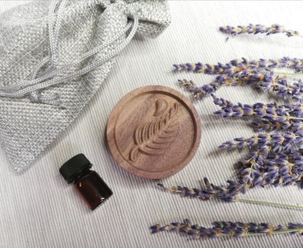 wooden fern diffuser