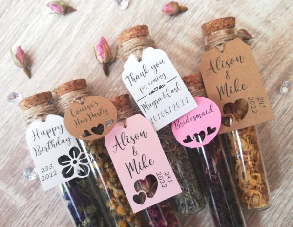 customised wedding favours