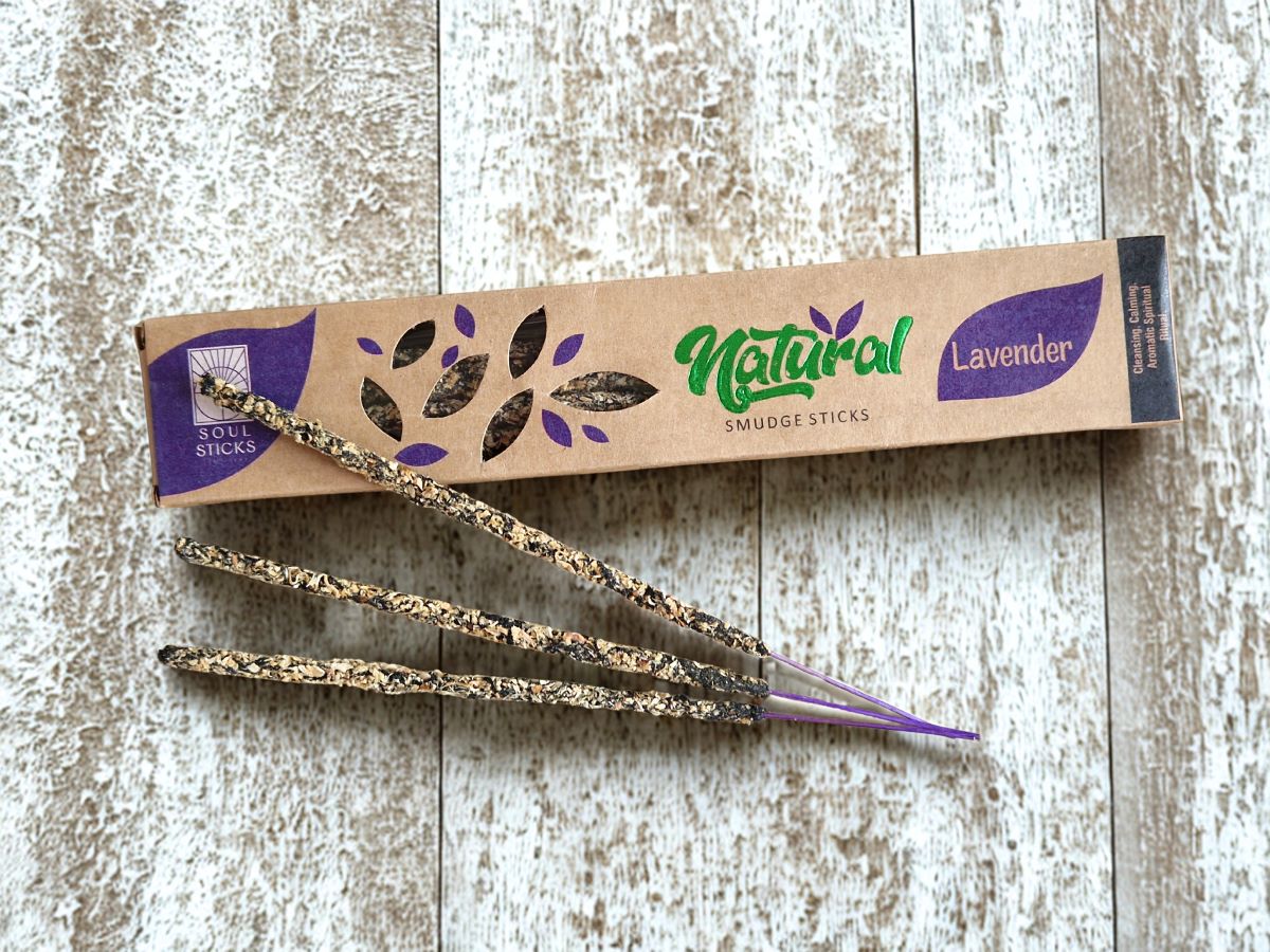 Lavender Smudge Sticks 1 lavender smudge sticks