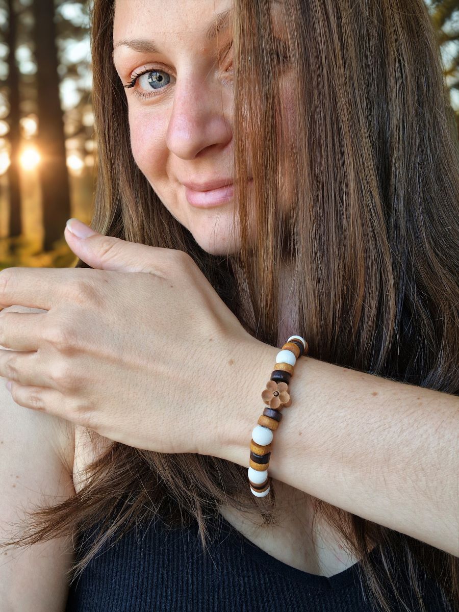 Flower Wooden Bracelet 4 aromatherapy wooden bracelet
