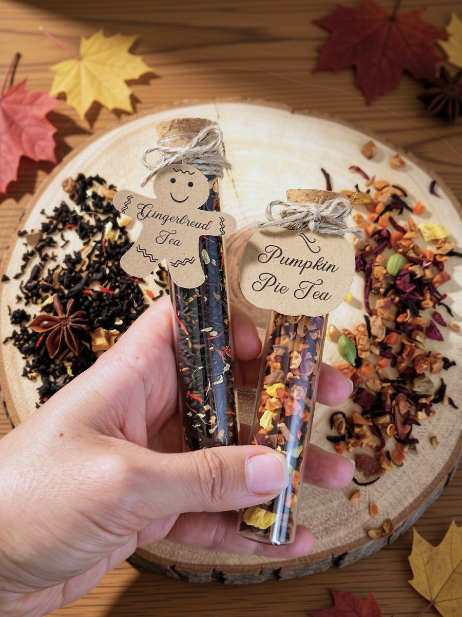 Festive Tea Blend Favour Vial 1 festive tea blend gift
